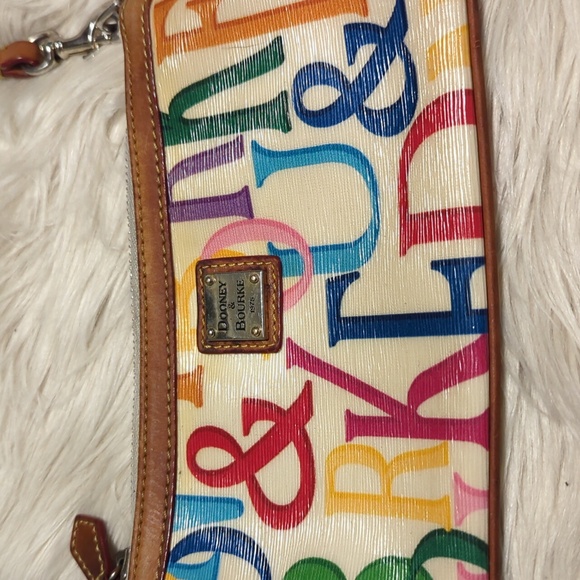 Dooney & Burke multicolor retro vintage wristlet wallet - Picture 3 of 8